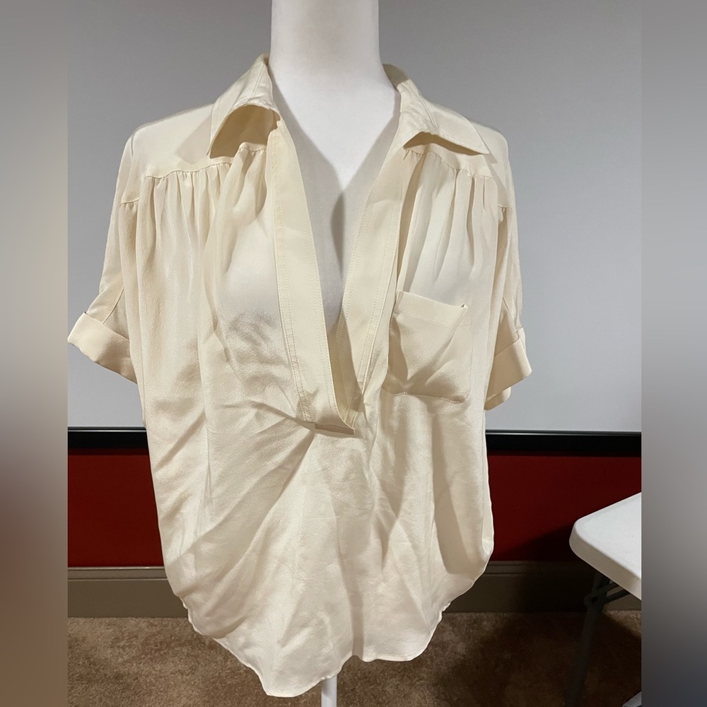 Fifteen Twenty XS cream silk top.